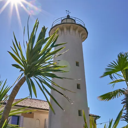 Completely Renovated Near The Sea - Place Included By Beahost *