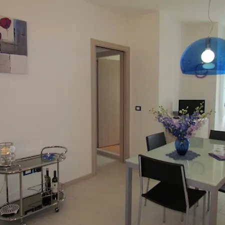 Modern In A Quiet Area ビビオーネ