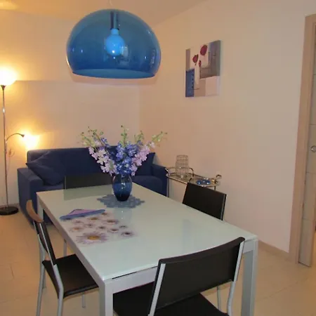 아파트 Modern In A Quiet Area 비비오네