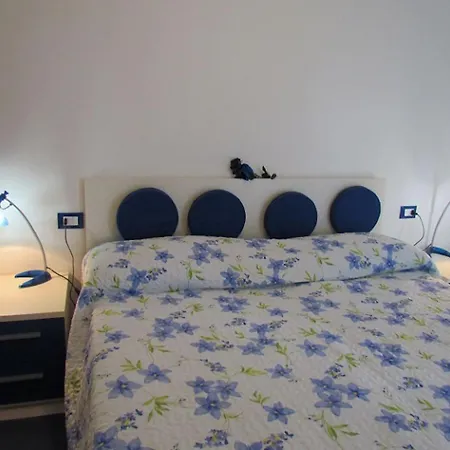 Modern In A Quiet Area ビビオーネ