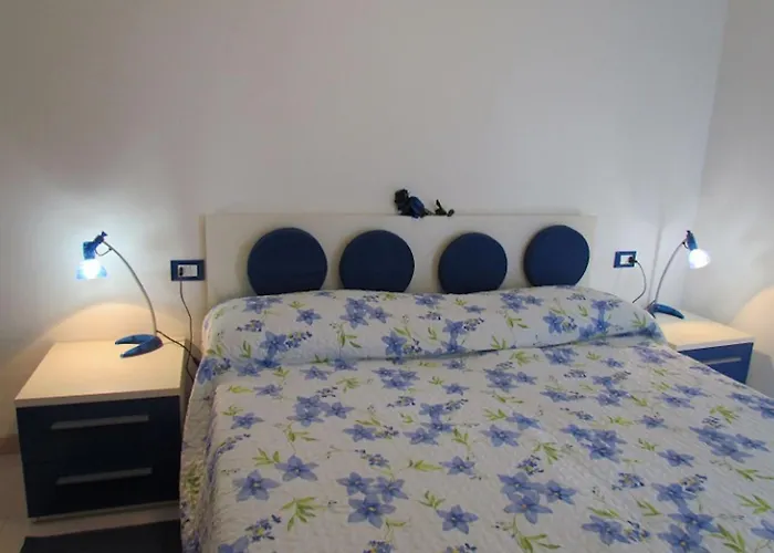 Modern In A Quiet Area Бібіоне