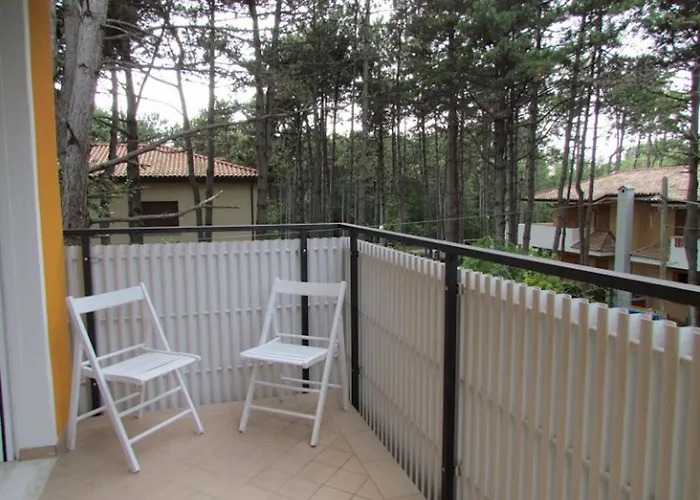 Апартаменти Modern In A Quiet Area